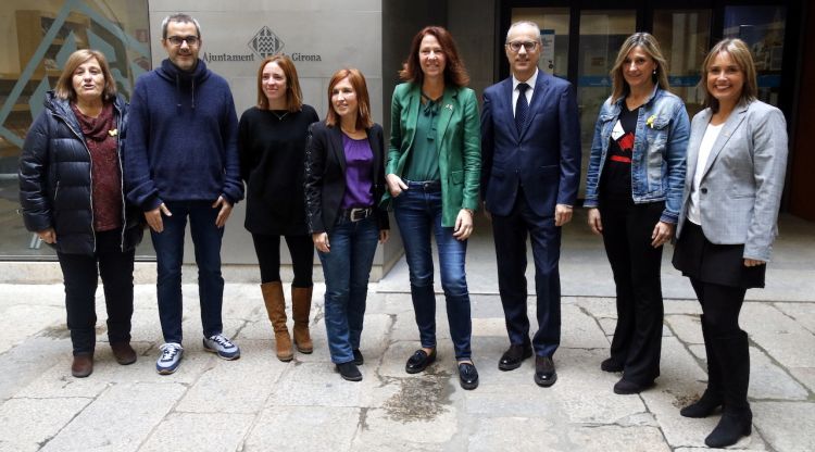 L'equip de govern de JxCat a Girona, excepte el regidor Carles Ribas. ACN