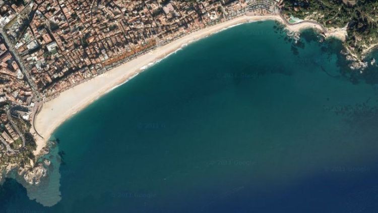 La platja de Lloret de Mar, en perill constant pels temporals de mar © AG
