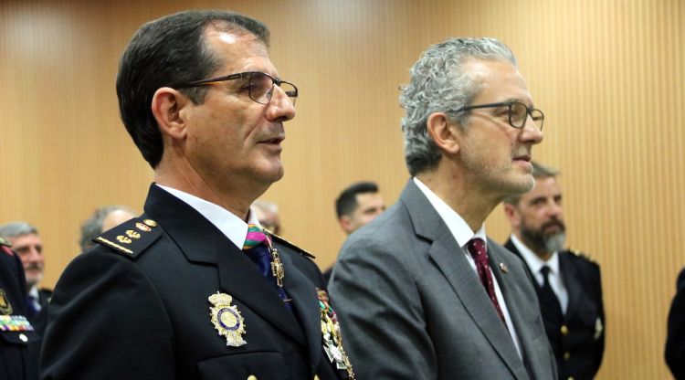 El delegat del govern espanyol a Girona, Albert Bramon, i el comissari en cap de la Policia Nacional a Girona, Leoncio Martínez. ACN
