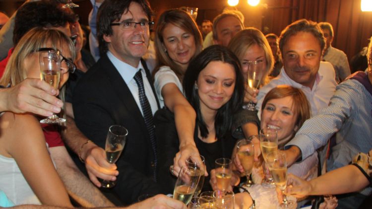 Carles Puigdemont celebra la victòria electoral ahir a la nit