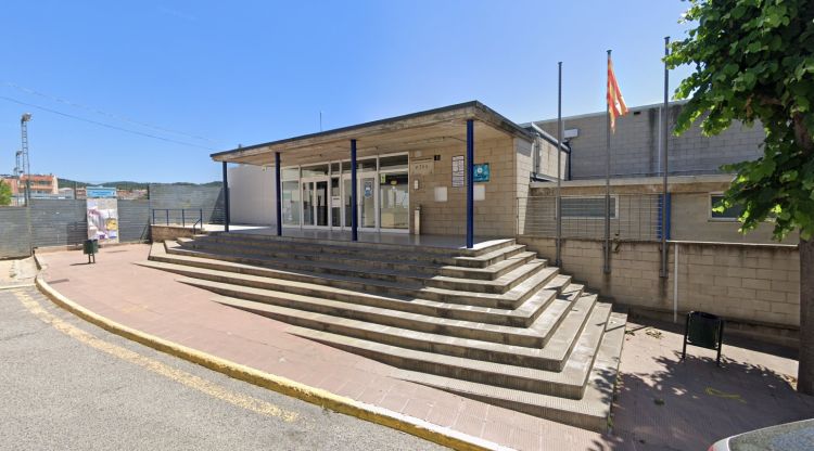 Exterior del Club Deportiu Cassanenc on s'ha detectat el nou positiu per coronavirus