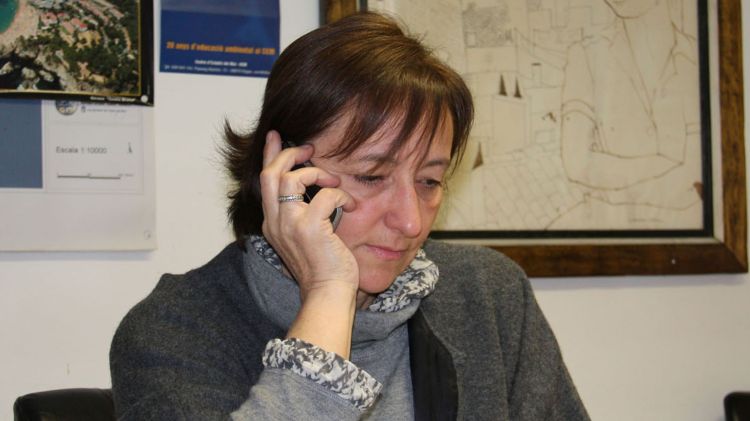 L'alcaldessa i cap de la llista de CiU de Tossa de Mar, Imma Colom, al seu despatx © ACN