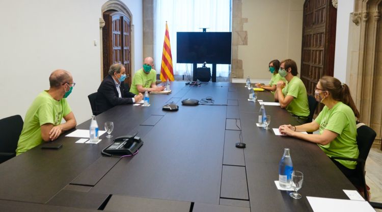 La reunió entre el president de la Generalitat, Quim Torra, i els representants de la plataforma No a la MAT Selva, que s'ha fet a Palau