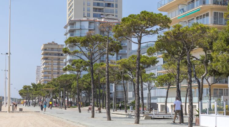 Imatge virutal de l'aspecte que tindrà el passeig marítim un cop restaurat