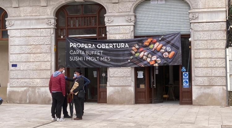 Un nou establiment a punt d'obrir a la part alta de la Rambla de Figueres