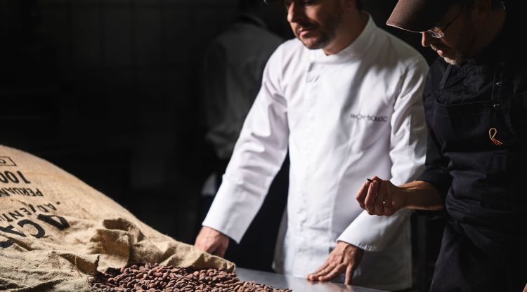 Jordi Roca amb el mestre xocolater, Damian Allsop. Joan Pujol-Creus