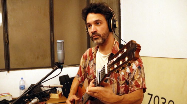 Nico Roig durant un assaig per l'estrena del seu nou projecte al MMVV. ACN