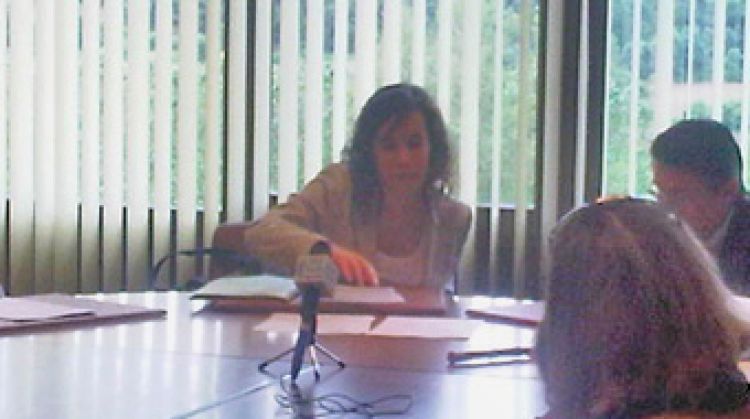 La regidora Laura Pujol (SI) el moment del jurament el passat 11 de juny © AG