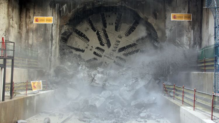 La tuneladora 'Gerunda' ha acabat de perforar el túnel urbà de Girona © ACN
