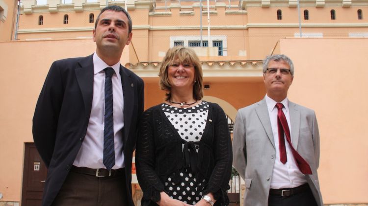 Bozal amb l'alcalde de Figueres, Santi Vila (esquerra) a l'antiga presó (arxiu)