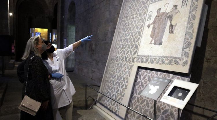 Una de les peces de l'exposició 'El temps de la memòria' al MAC a Girona. ACN