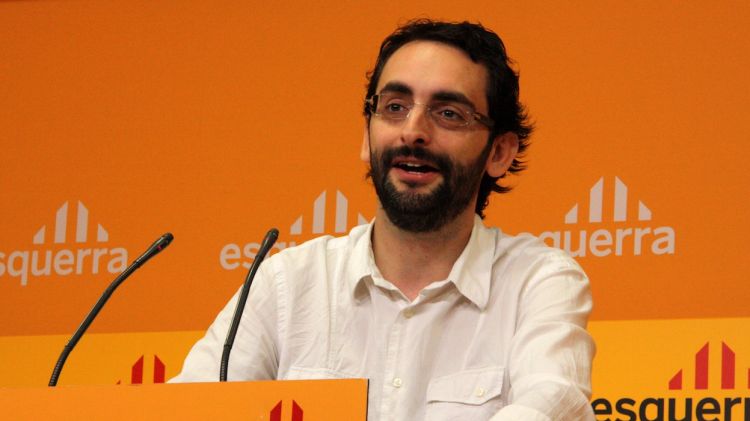 El portaveu d'ERC, Ignasi Llorente, durant la roda de premsa © ACN