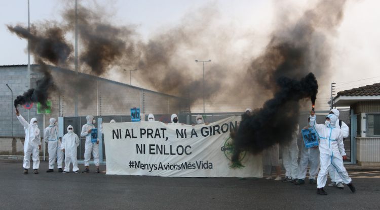 Una protesta contra l'estació del TAV a l'aeroport el setembre del 2021. ACN