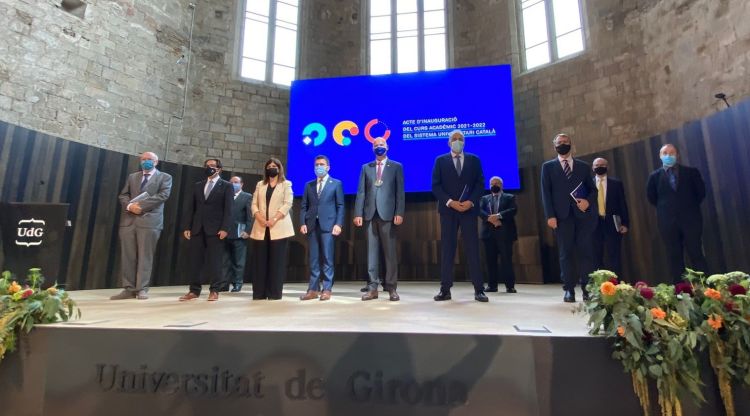 Pere Aragonès, Gemma Geis i Quim Salvi durant l'acte d'inici del curs