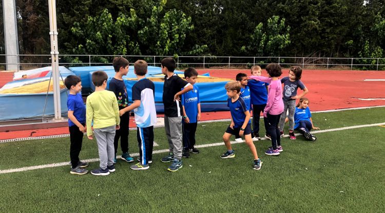 Membres de l'escola d'atletisme de promoció del CAF