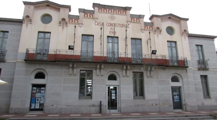 Façana de l'Ajuntament de Navarcles. Eduardo Gonzalez Palomar