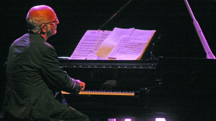 Ludovico Einaudi ahir a la nit al festival de Porta Ferrada © M. Estarriola
