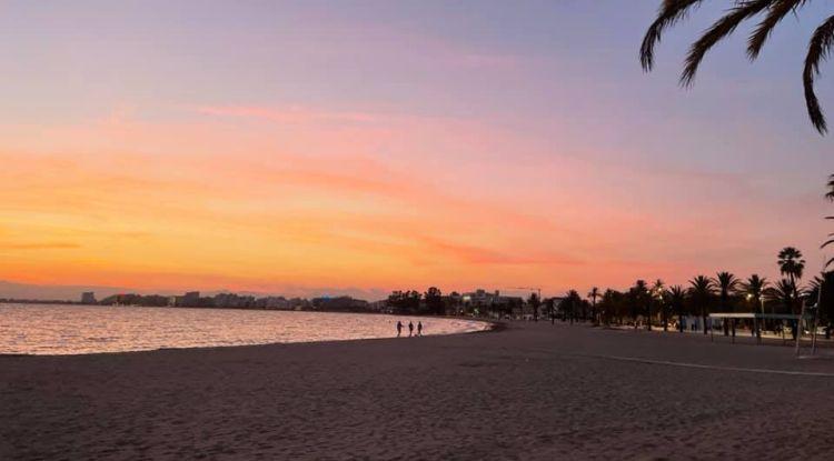 Posta de sol a la platja de Roses. Nathalie Combier