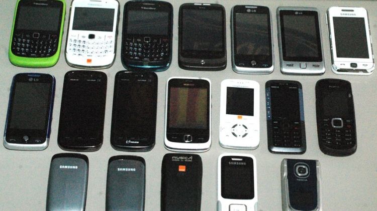 Els mòbils robats a joves que estaven de colònies © ACN