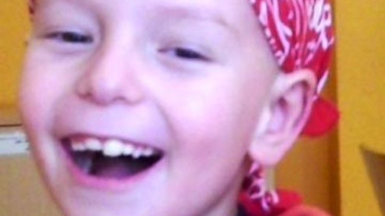 Joel Coll, de sis anys, pateix leucèmia
