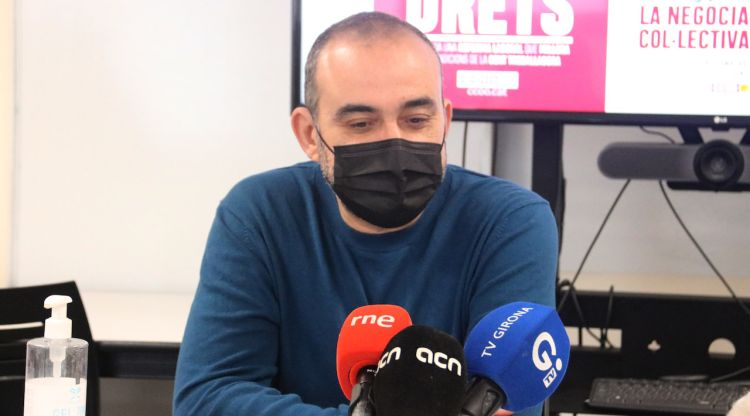 El secretari general de CCOO a Catalunya, Javier Pacheco, durant la seva intervenció a CCOO a Girona. ACN