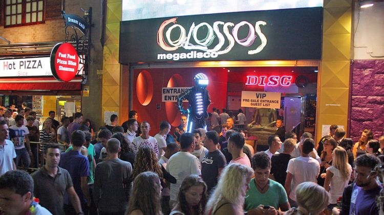 La discoteca Colossos de Lloret de Mar, on van començar els aldarulls l'agost del 2011.