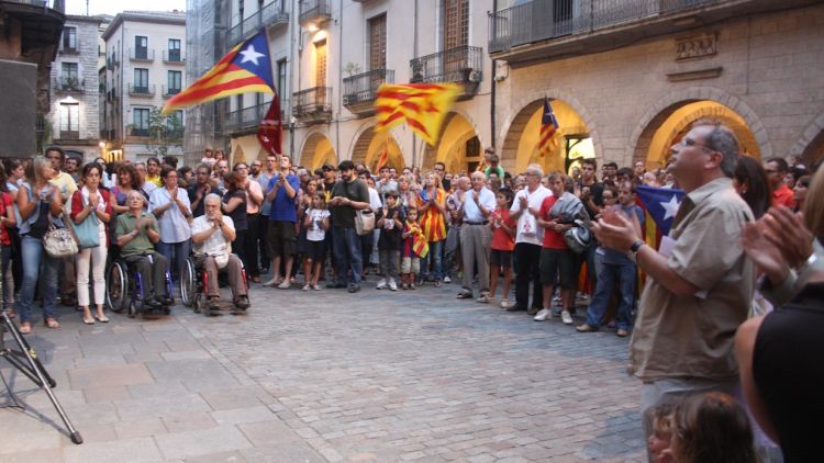 Un moment de la concentració d'ahir a Girona