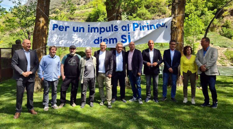 Presentació de la campanya 'Per un impuls al Pirineu, diem sí' a Escaló, al Pallars Sobirà (arxiu). ACN