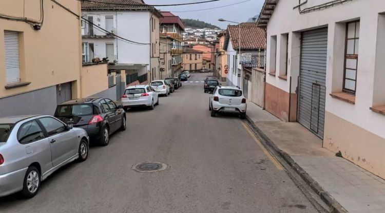 Vista del carrer Carles I, abans de les obres