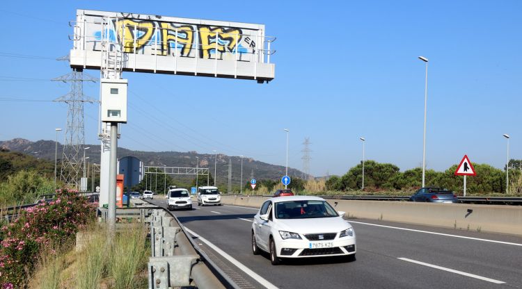 El radar fix situat a la C-31 a Castell d'Aro. ACN