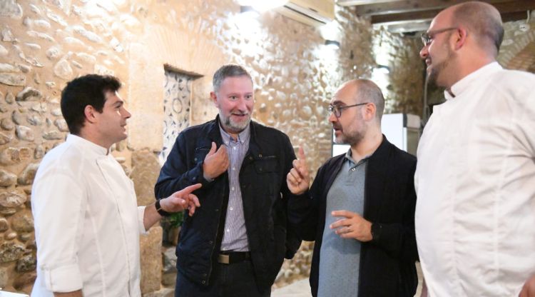 Edgar Quesada i Àngel Moya flanquejant a Antoni Carreras i Narcís Fajula, ahir durant la inauguració