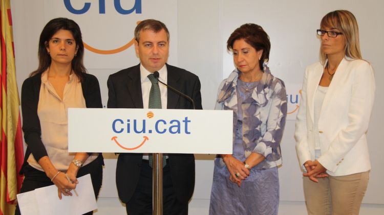 D'esquerra a dreta; Montse Surroca, Jordi Xuclà, Rosa Núria Aleixandre i Coralí Cunyat © ACN