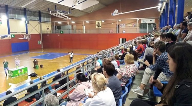 Acte informatiu del porta a porta a Santa Coloma de Farners (arxiu)