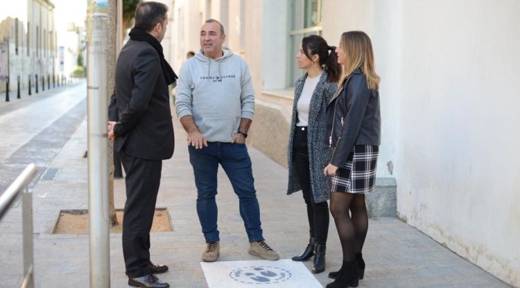 Àngel Canosa, Fredi Guirado, Marina Vall-llosada i Etna Estrems, parlant sobre els 'camins escolars segurs'