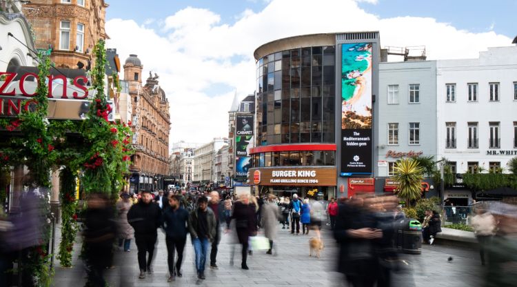 La campanya del Patronat de Turisme en una pantalla de la Leicester Square de Londres