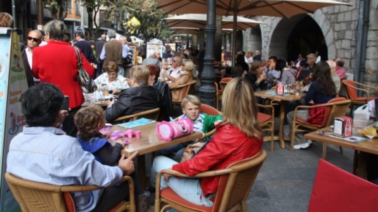 Una terrassa a la Rambla de Girona (arxiu)