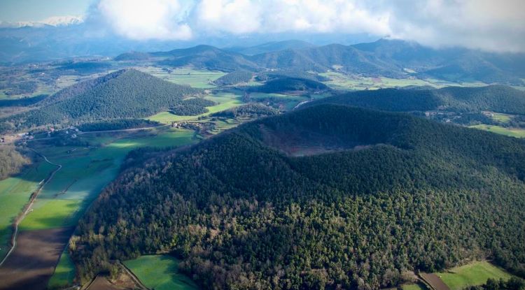 El volcà Croscat i Santa Margarida de la Garrotxa