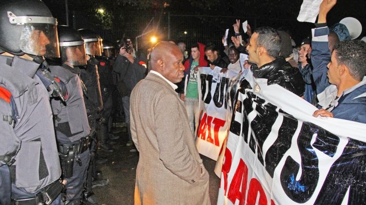 La Policia ha barrat el pas als manifestants que volien accedir a la Coma Cros © ACN