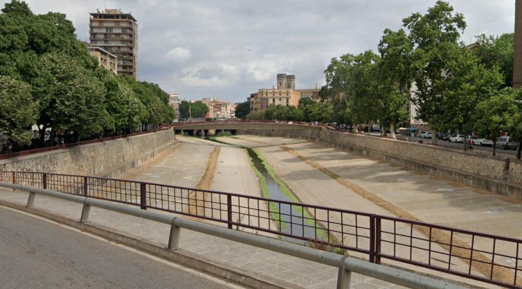 El mural es pintarà en aquest tram del riu Onyar