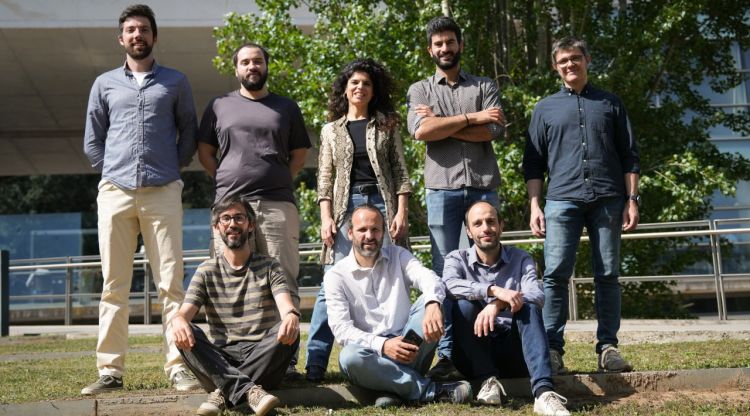 Part de l'equip d'Opsis a la seva seu, al Parc Científic i Tecnològic de Girona