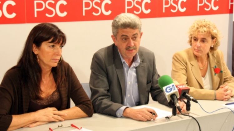 Els candidats Pepa Celaya, Rafael Bruguera i Magda Casamitjana durant la roda de premsa © ACN