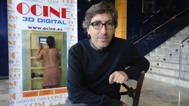 El director David Trueba durant la presentació de 'Madrid, 1987' a Girona © ACN