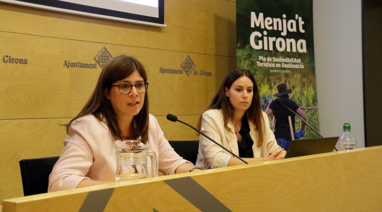 La vicealcaldessa i regidora de Promoció Econòmica de Girona, Gemma Geis, durant la presentació de l'estudi. ACN