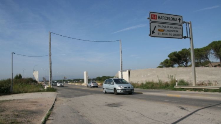 Les obres de la N-II al sud de les comarques gironines porten temps empantanegades