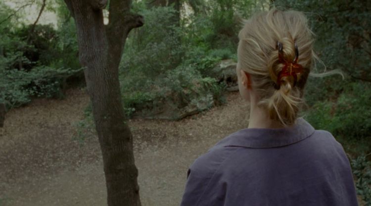 Un moment del curtmetratge 'Si pogués sostenir-me com ho fan els arbres'