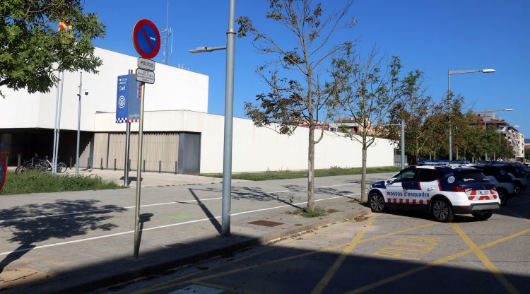 La comissaria conjunta dels Mossos d'Esquadra i la Policia Local de Salt. ACN