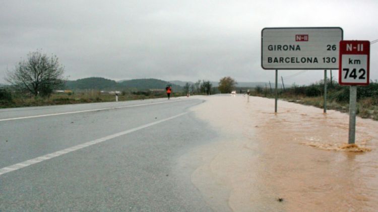 Les carreteres no es troben en el millor estat (arxiu)