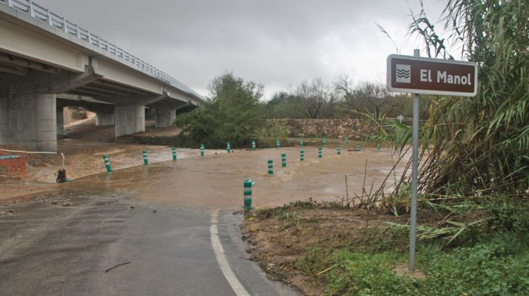 Les fortes pluges han obligat a tallar la GIP-5129, al seu pas per Vilafant © ACN