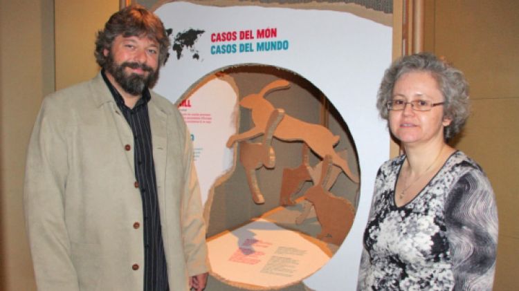 Miquel Campos i Georgina Gratacós són els dos comissaris de la mostra © ACN