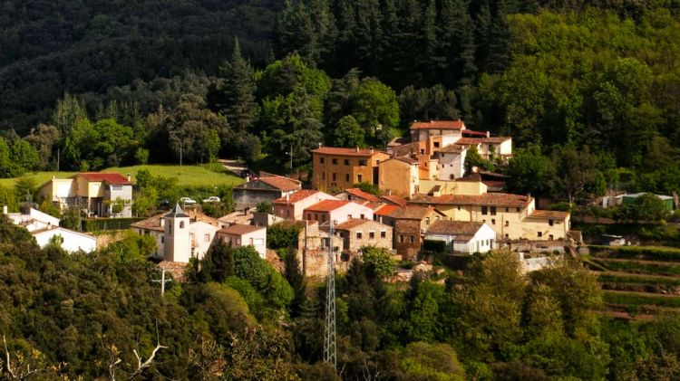 Al nucli de Joanet, agregat a Arbúcies, hi viuen 120 persones, de les quals només 50 estan empadronades